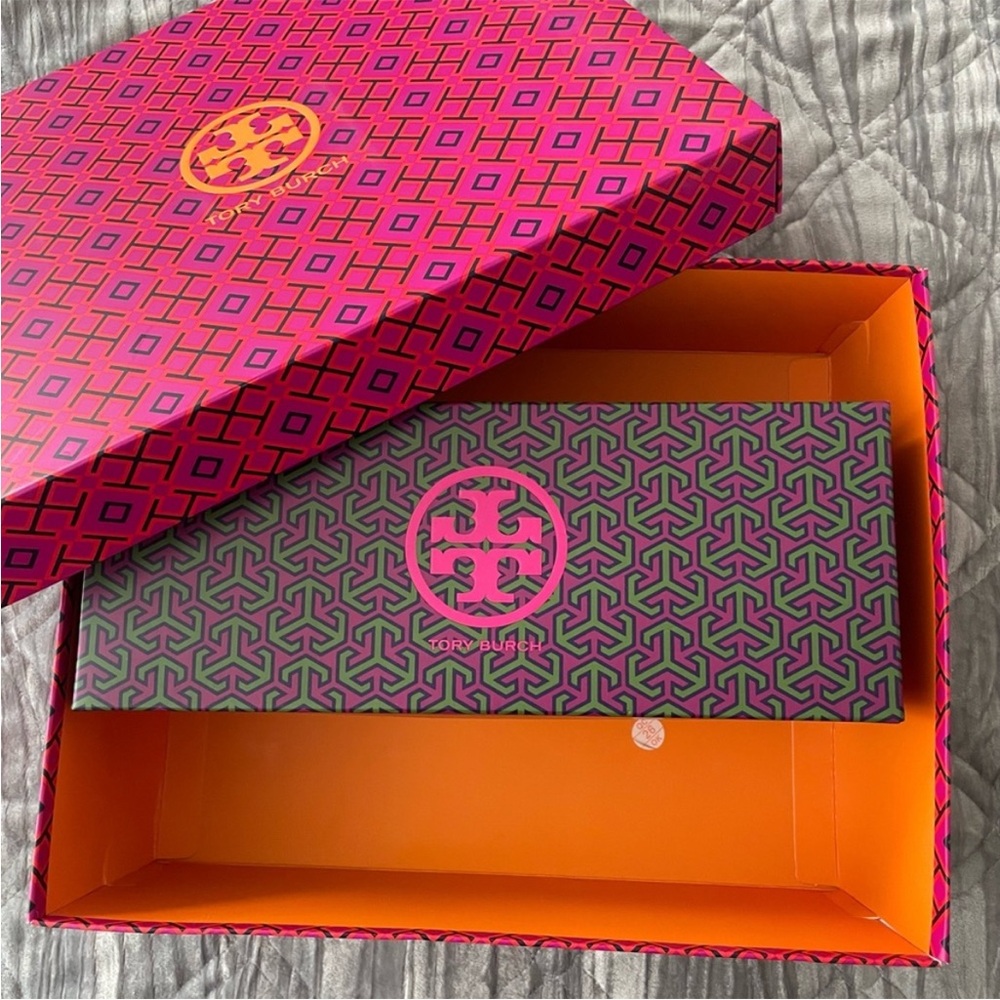 💕 (2) Tory Burch boxes - Picture 3 of 15
